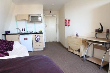 1 bed studio, Studio 27 the cube 5 gibbon lane, Near university, Plymouth, PL48EB - Image 6